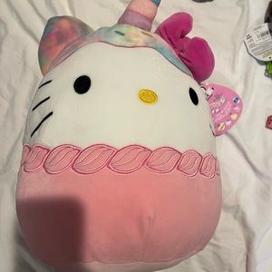14 inch hello kitty squishmallow new with tags